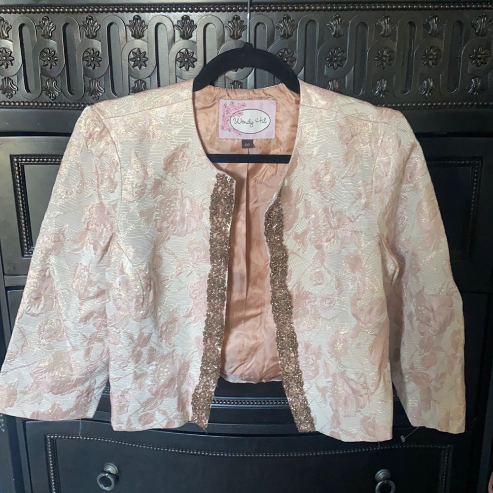 Wendy Hil Pink & Gold Short Formal Jacket Size